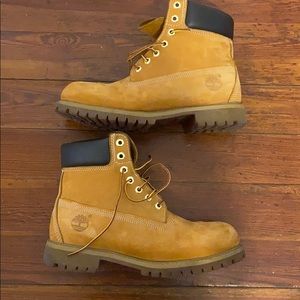Classic Wheat Timberlands